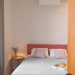 Casa Dei Fiamminghi 10&2, Emma