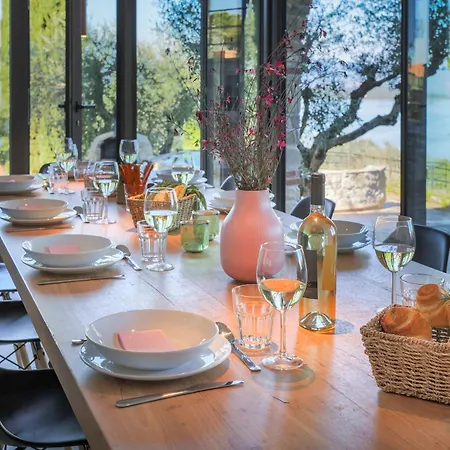 Casa Dei Fiamminghi 10&2, Emma Villa Casalini (Perugia)