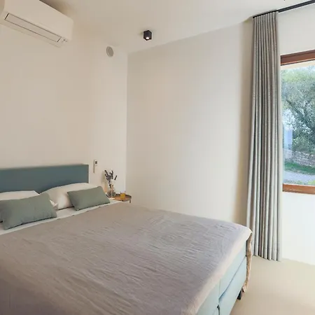 Casa Dei Fiamminghi 10&2, Emma *