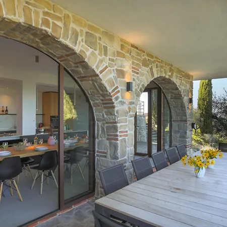 Casa Dei Fiamminghi 10&2, Emma Villa Casalini (Perugia)