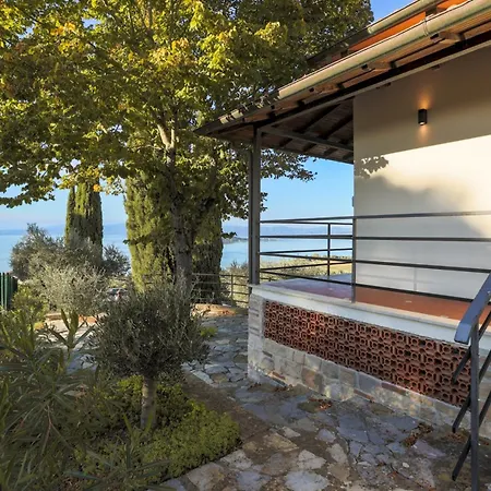 Casa Dei Fiamminghi 10&2, Emma